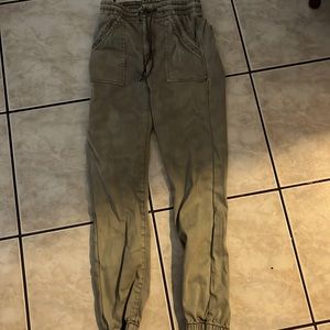 American Eagle pants